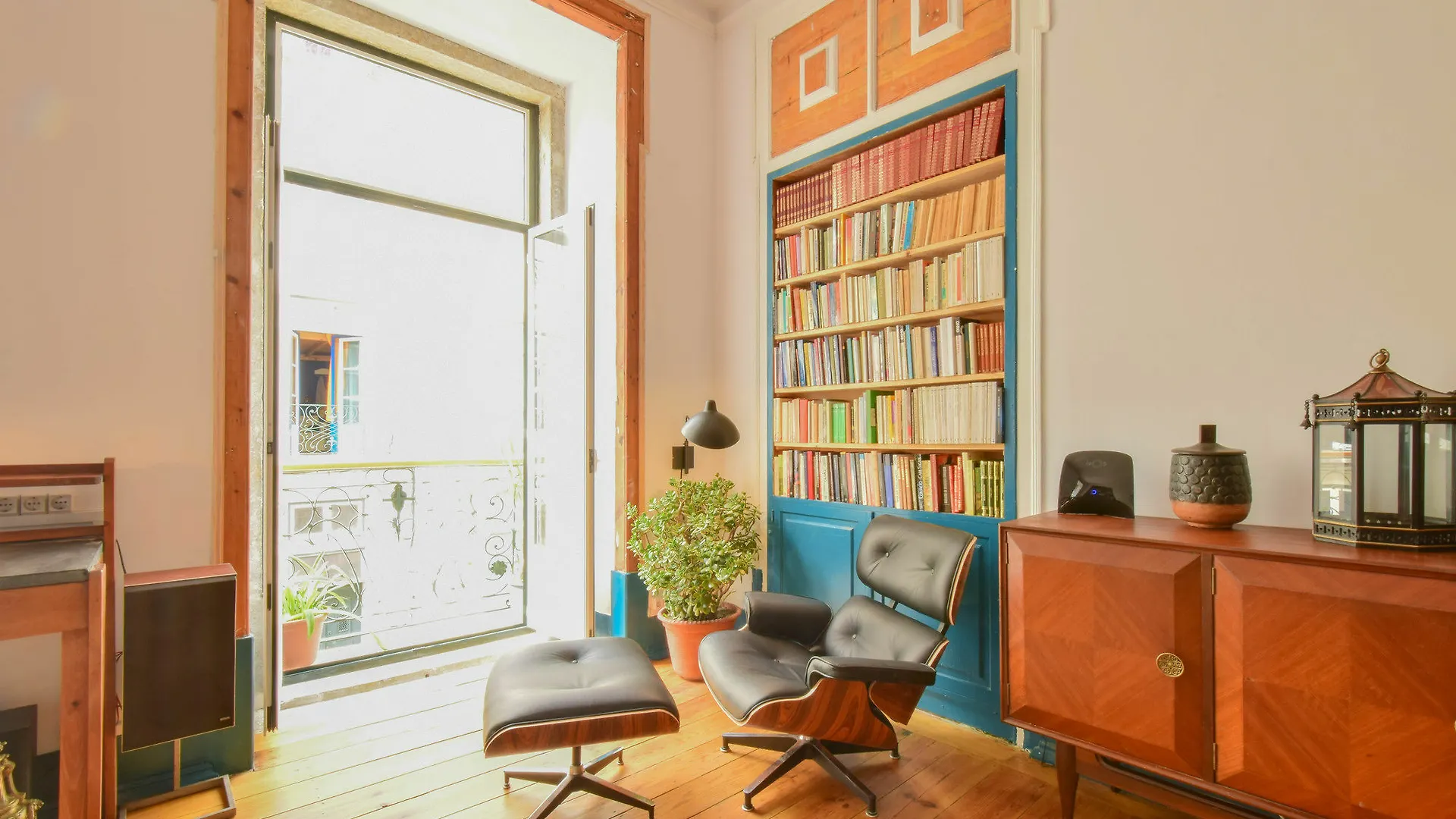 Lost Lisbon :: Chiado House