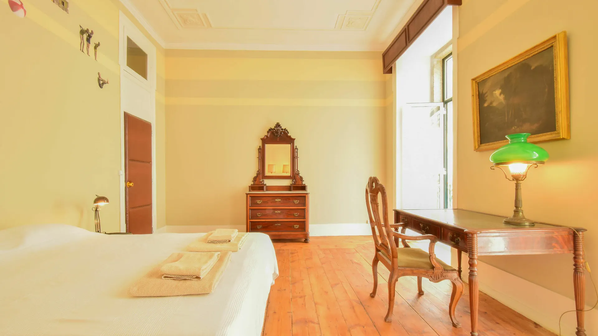 Lost Lisbon :: Chiado House Portugal